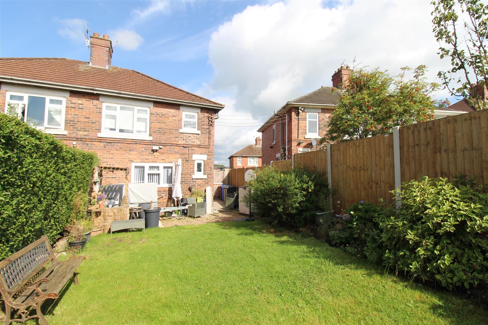 Dale Avenue, Ball Green, Stoke-On-Trent